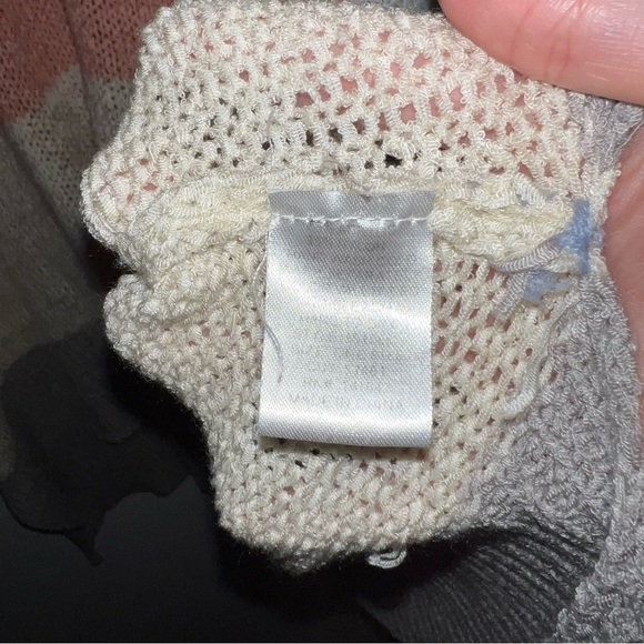 ๐4 for 25๐ She + Sky | Lightweight Stripes Blouse - Picture 6 of 6